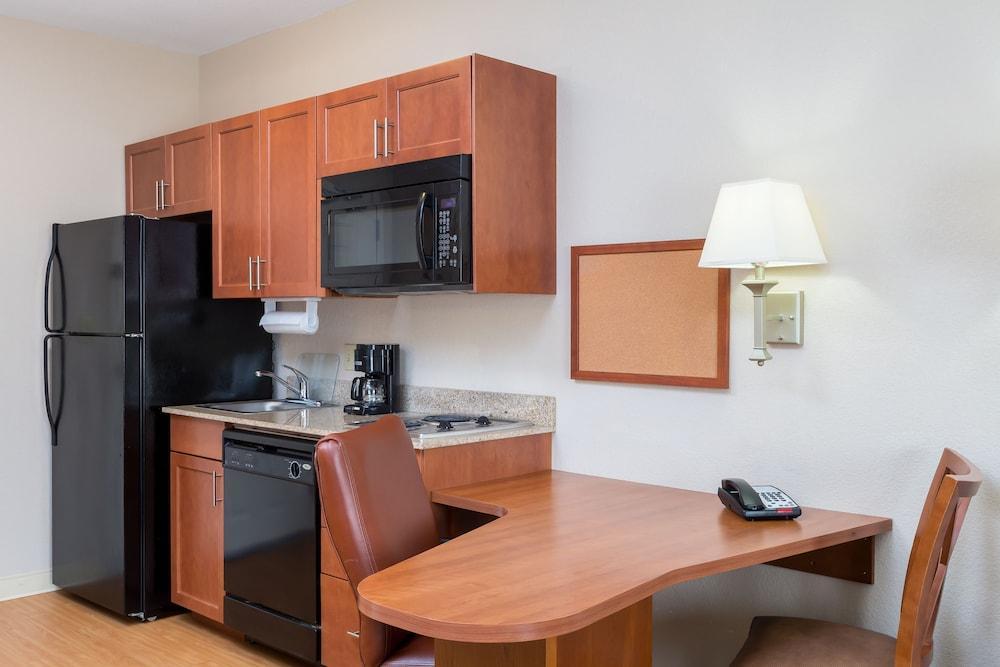 Candlewood Suites Apex Raleigh Area By Ihg Extérieur photo